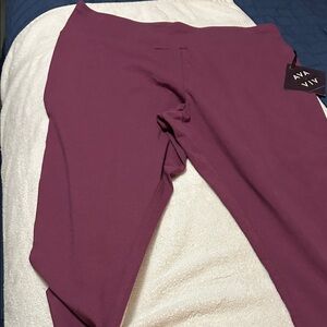Ava & Viv Women's Purple Capris